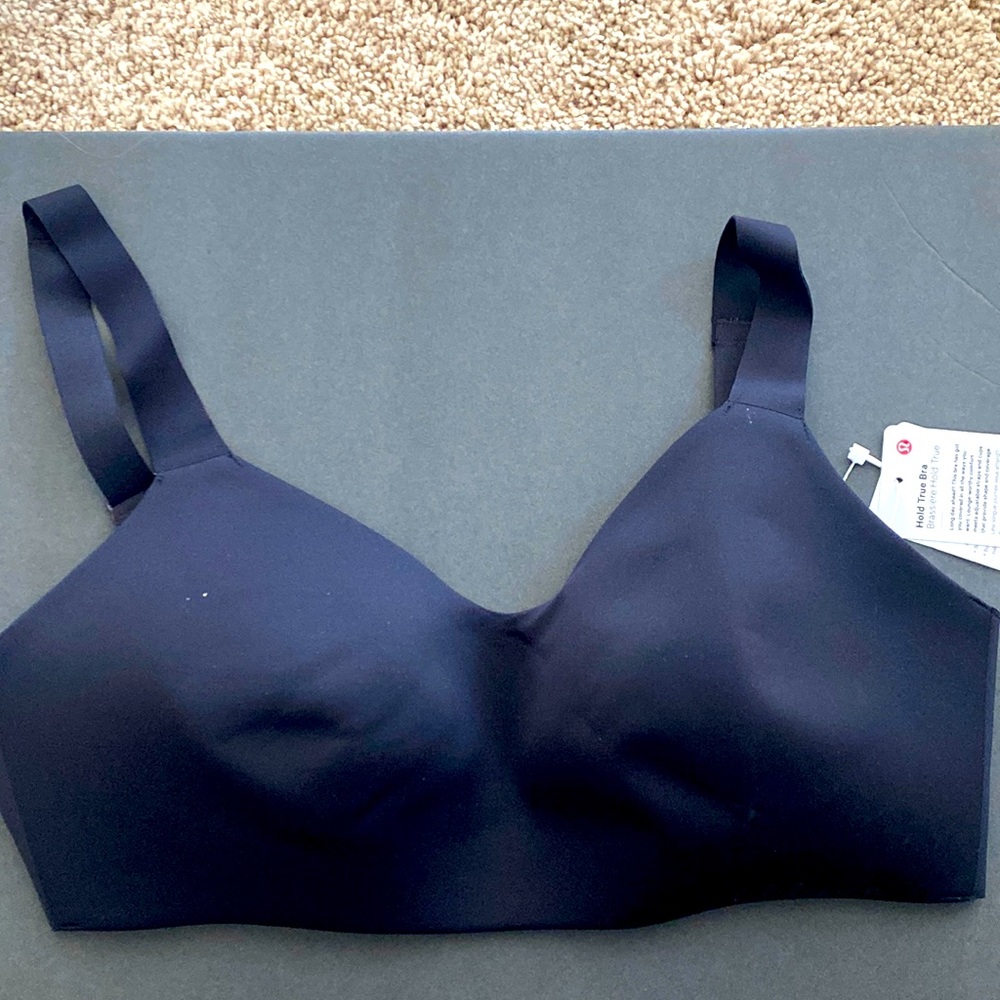 Lululemon Hold True Bra